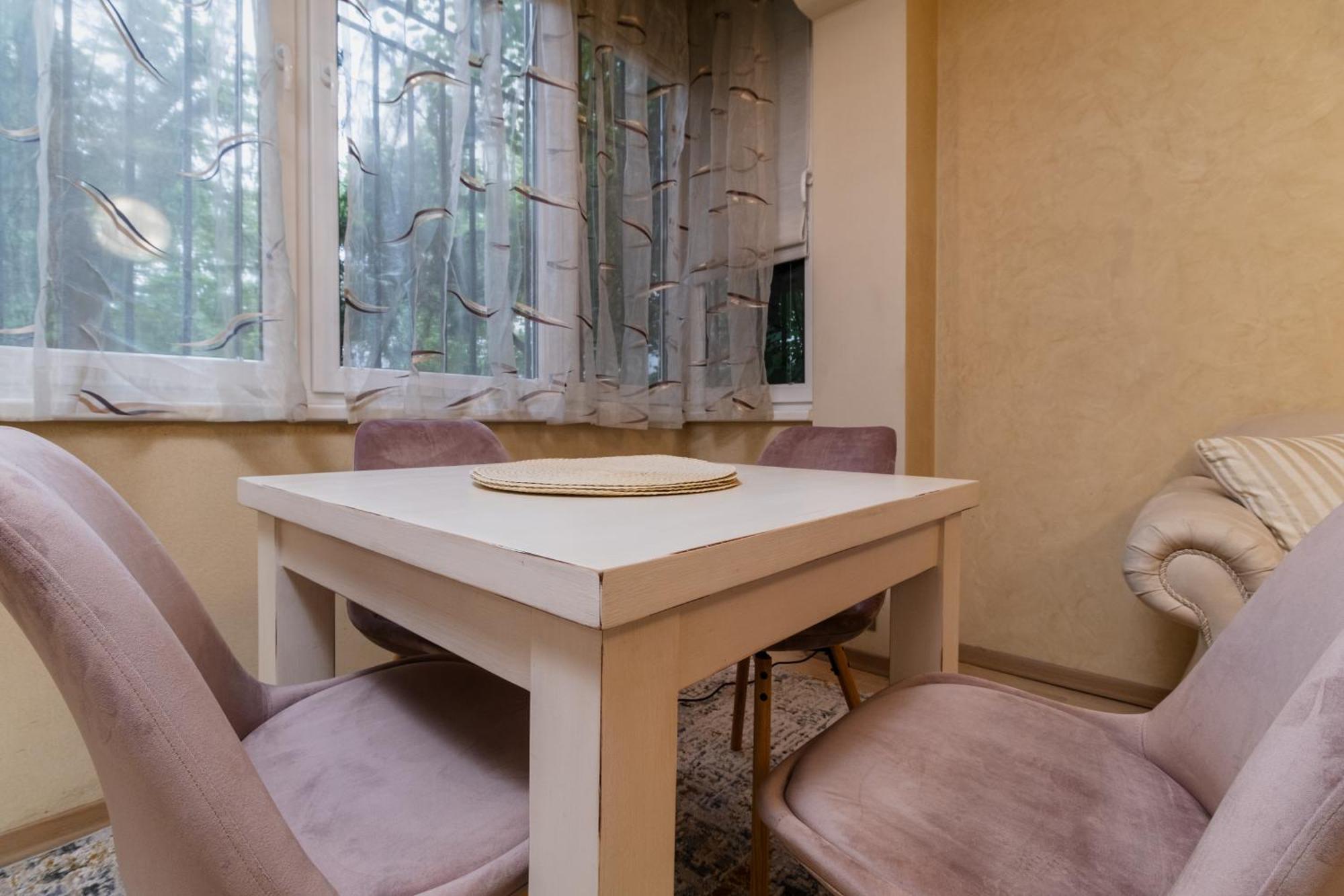 Elegant 1-Bedroom Apartment Plovdiv Eksteriør billede